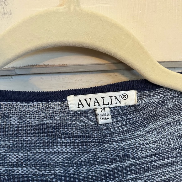 Blue and white zipper accent light weight top. - Picture 2 of 5